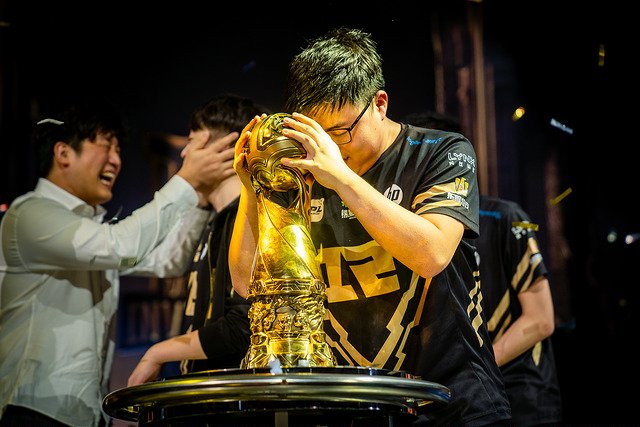 Bin自信迎战LCK上单：每场较量都是胜算之战